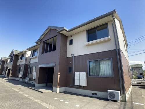 物件外観写真1　(一番館)