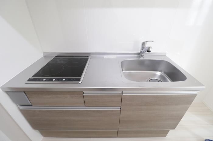 物件内観写真4　(IHクッキングヒーター)