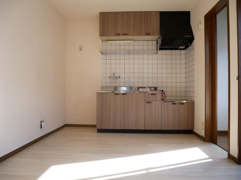 物件内観写真8　(ダイニングキッチン)