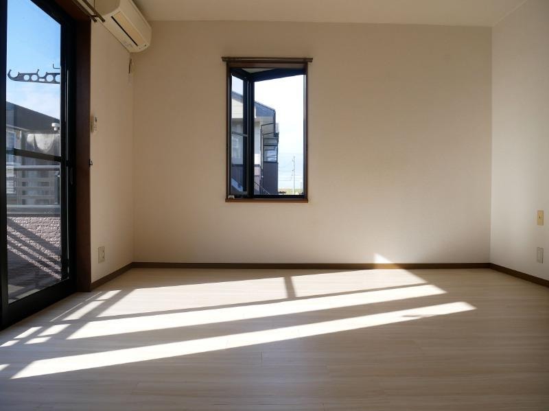 物件内観写真14　(洋室)