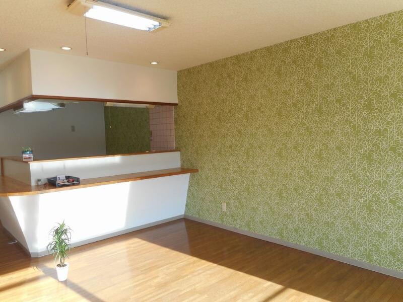 物件内観写真8　(リビング15帖)