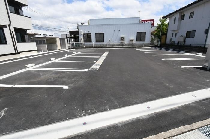 物件外観写真2　(並列)