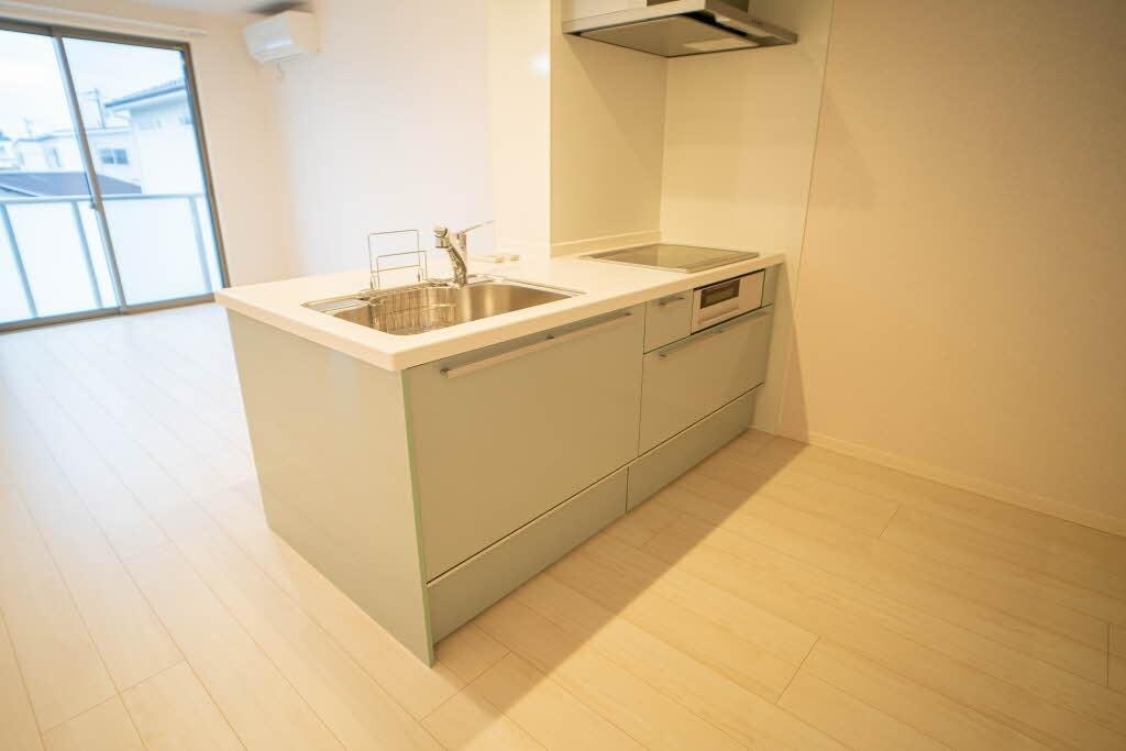 物件内観写真2　(IHクッキングヒーター)