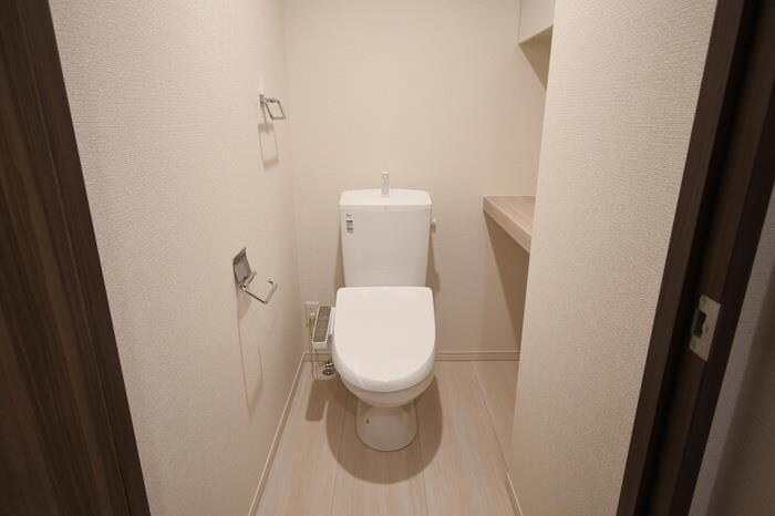 物件内観写真6　(温水洗浄暖房便座)