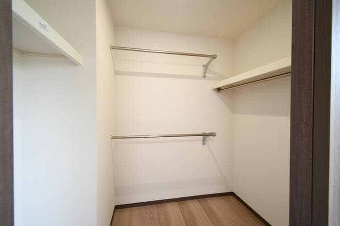 物件内観写真9　(ウォークインクローゼット)