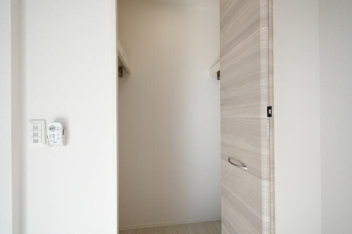 物件内観写真10　(ウォークインクローゼット)