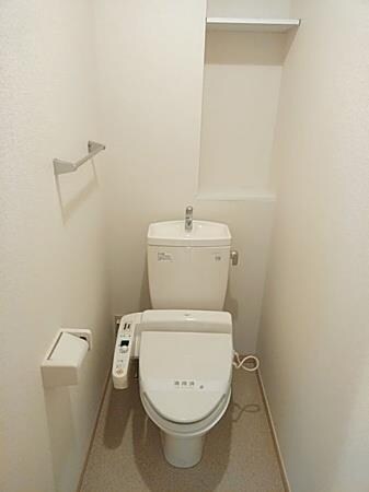 居室(温水洗浄暖房便座)