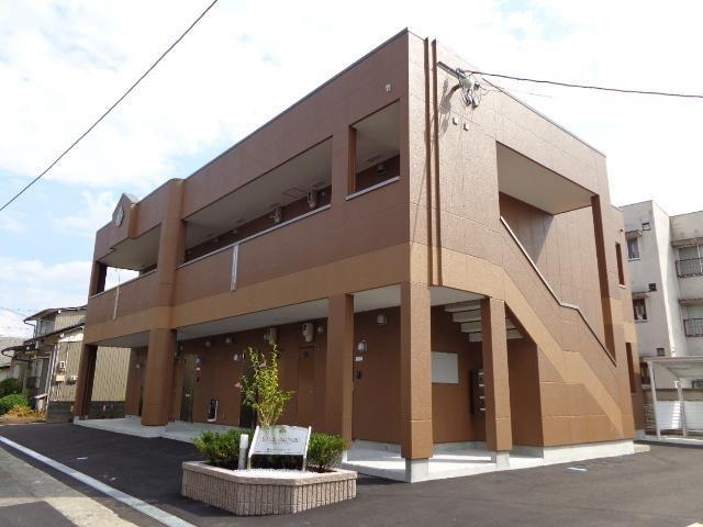 Lyric apartment