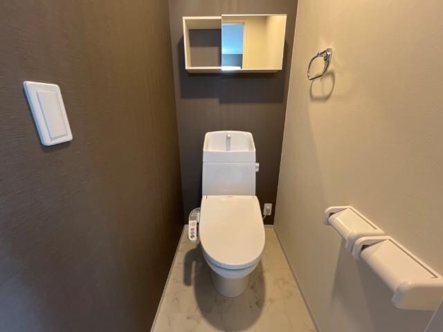 物件内観写真7　(シャワー付トイレ（イメージ）)