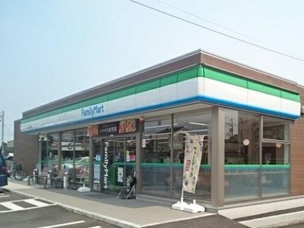 外観(ファミリーマート富山千代田町店まで150m)