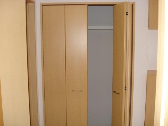 物件内観写真15　(クローゼット)