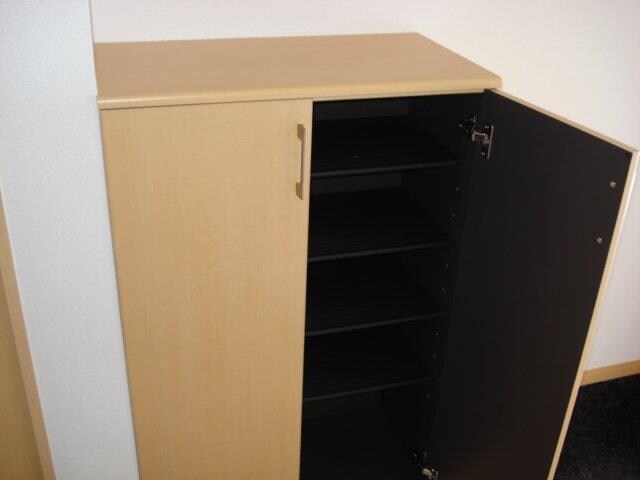 物件内観写真16　(収納)