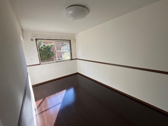 物件内観写真17　(洋室)