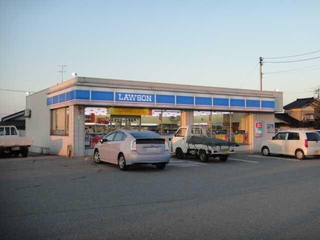 物件外観写真2　(ローソン富山藤木店まで1,345ｍ)