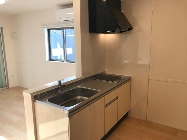物件内観写真4　(キッチン)