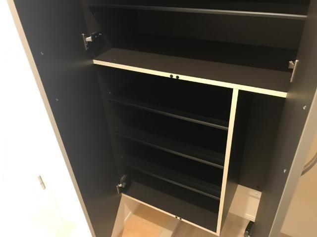 物件内観写真11　(収納)