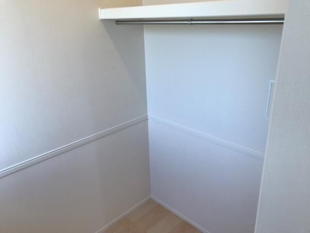 物件内観写真14　(収納)