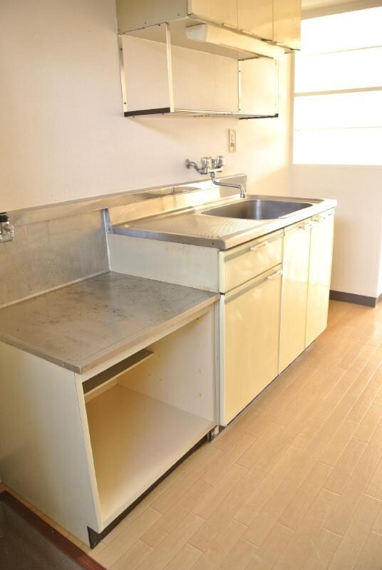 物件内観写真2　(キッチン)