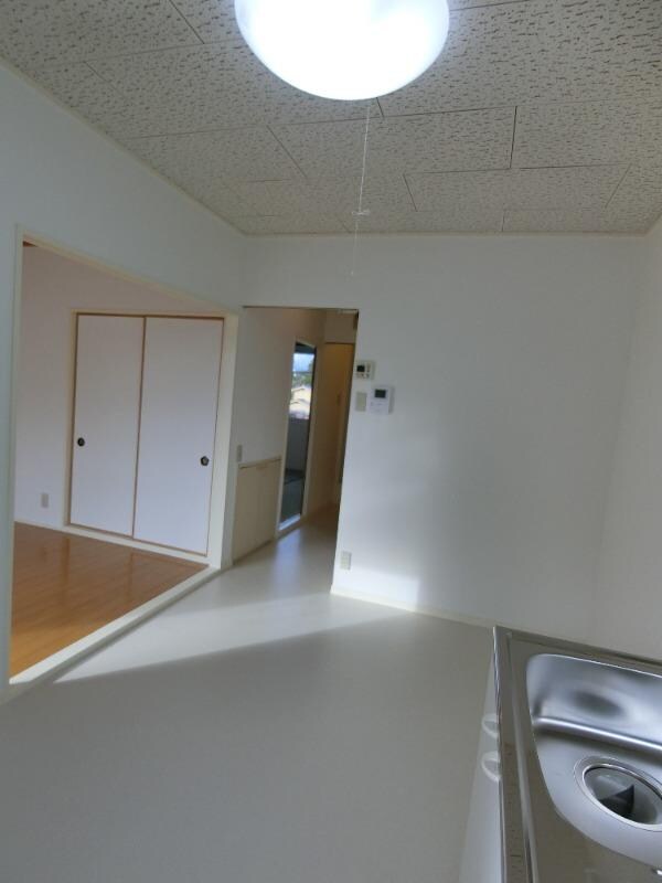 物件内観写真7　(ダイニングスペース)