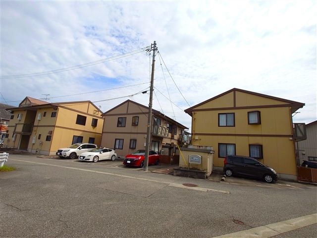 物件外観写真1　(外観)