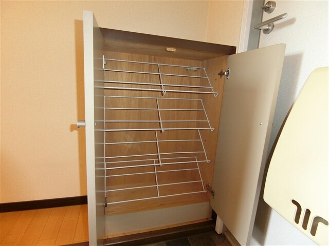 物件内観写真10　(シューズボックス)