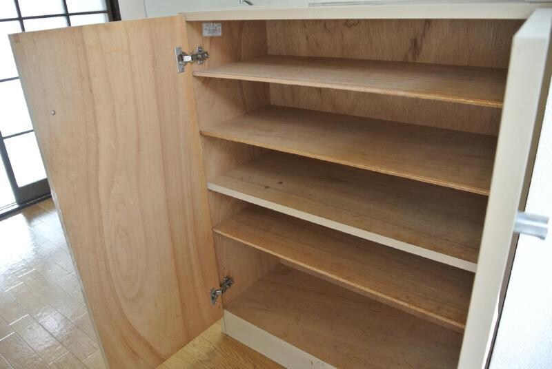 物件内観写真2　(シューズボックス)