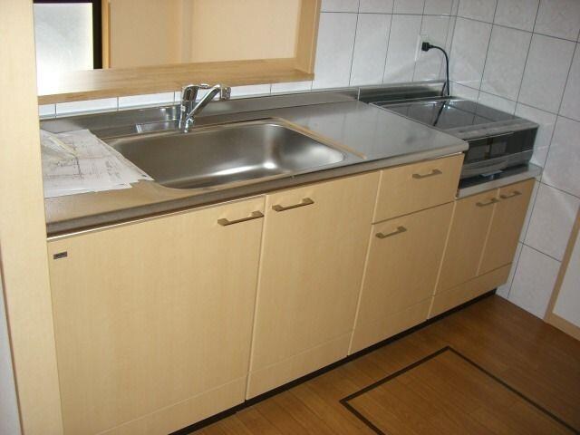 物件内観写真4　(キッチン)