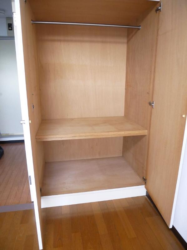 物件内観写真9　(クローゼット)