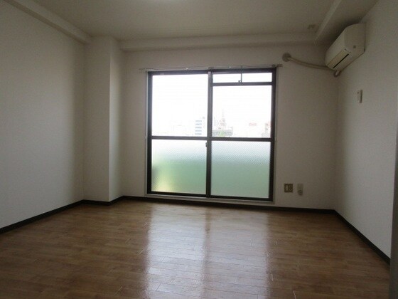 物件内観写真2　(他号室のお写真です)