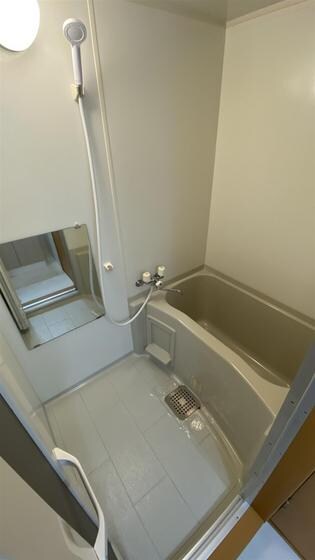 物件内観写真4　(他号室のお写真です)