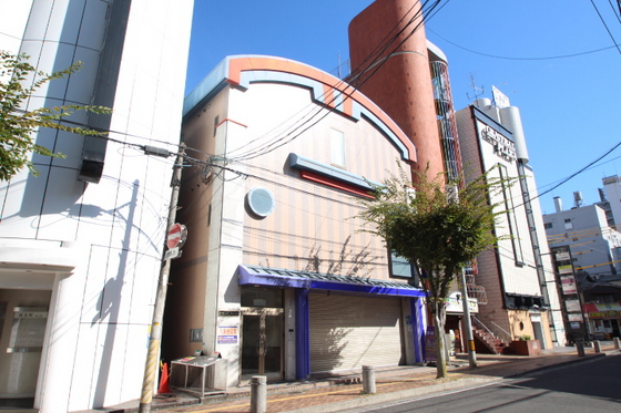 ウルルｓｔ．Ｂｕｉｌｄ