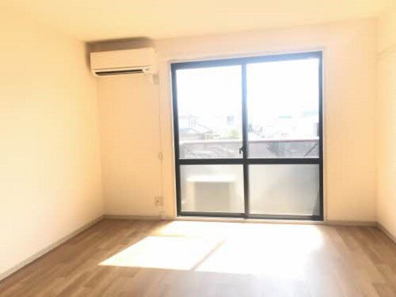 物件内観写真2　(他号室のお写真です)