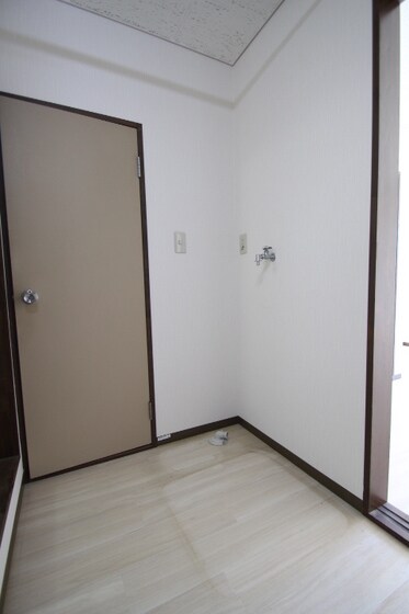 物件内観写真12　(他号室のお写真です)