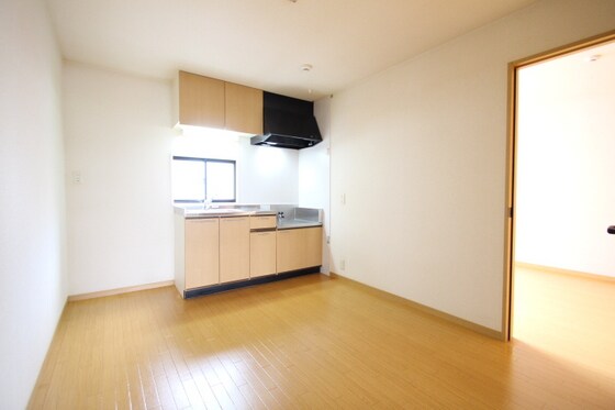 物件内観写真3　(他号室のお写真です)