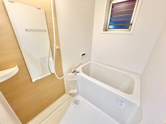 物件内観写真4　(他号室のお写真です)