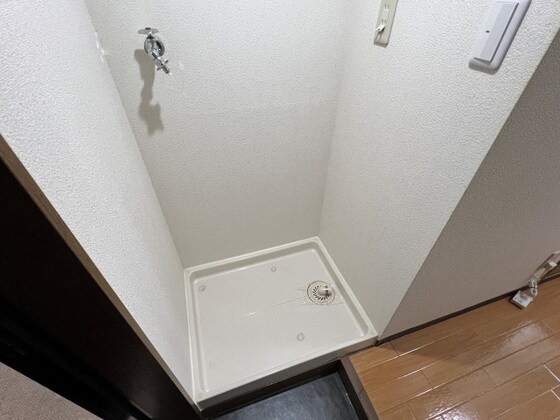 物件内観写真12　(別号室写真です)