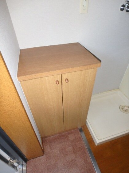 物件内観写真6　(別号室写真)