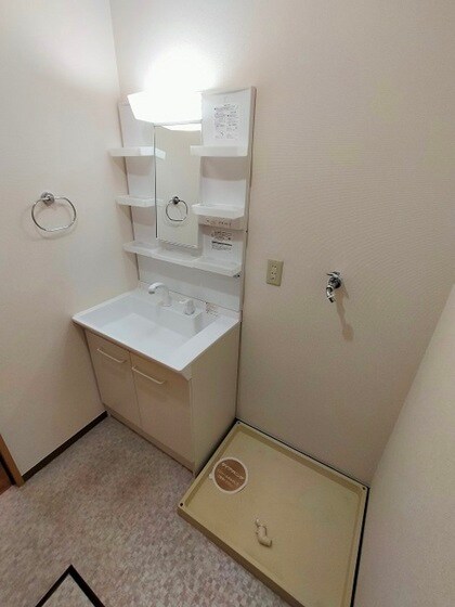 物件内観写真9　(※他号室の写真です)