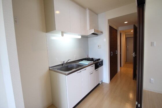 物件内観写真3　(他号室の写真です。)