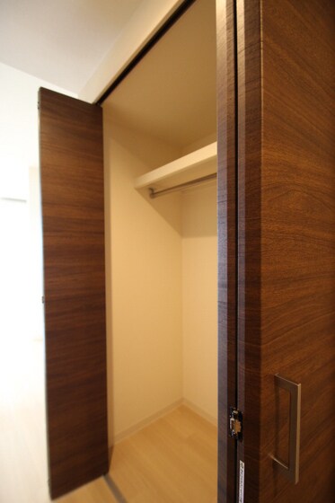 物件内観写真8　(他号室の写真です。)