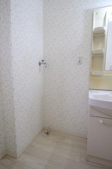 物件内観写真14　(※別号室の写真です。)