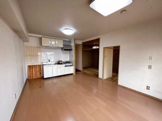 物件内観写真2　(他号室のお写真です)