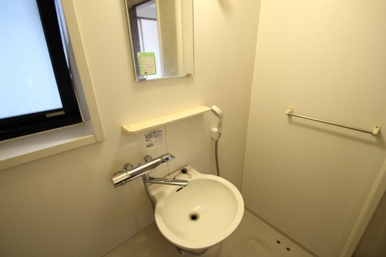 物件内観写真6　(※他号室の写真です)