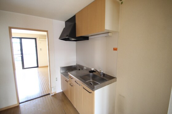 物件内観写真5　(※別号室の写真です。)