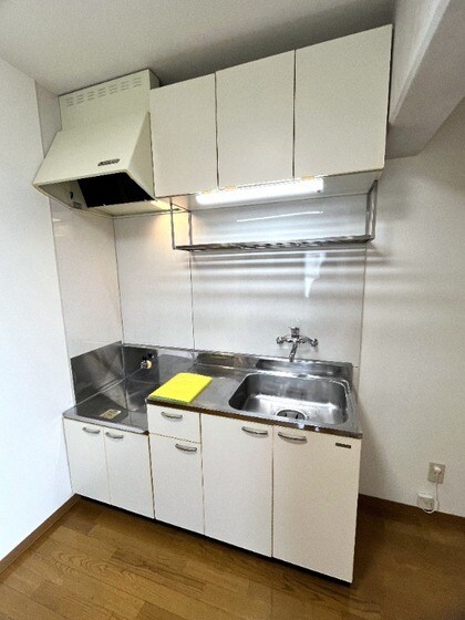 物件内観写真3　(他部屋です)