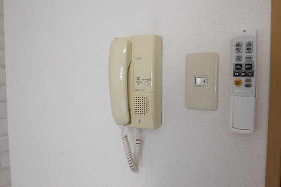 物件内観写真11　(他部屋です)