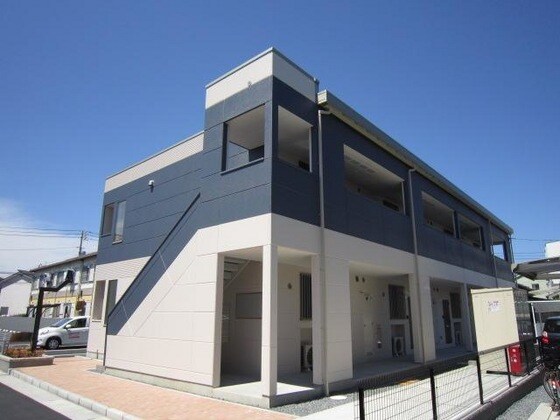 パープルオリエンテの物件外観写真