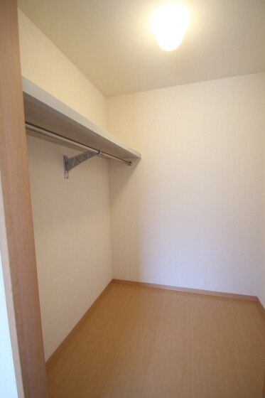 物件内観写真9　(他号室のお写真です。)