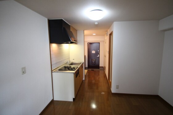 物件内観写真10　(※別号室写真です)