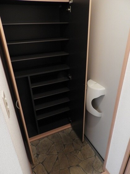 物件内観写真9　(他号室の写真です。)